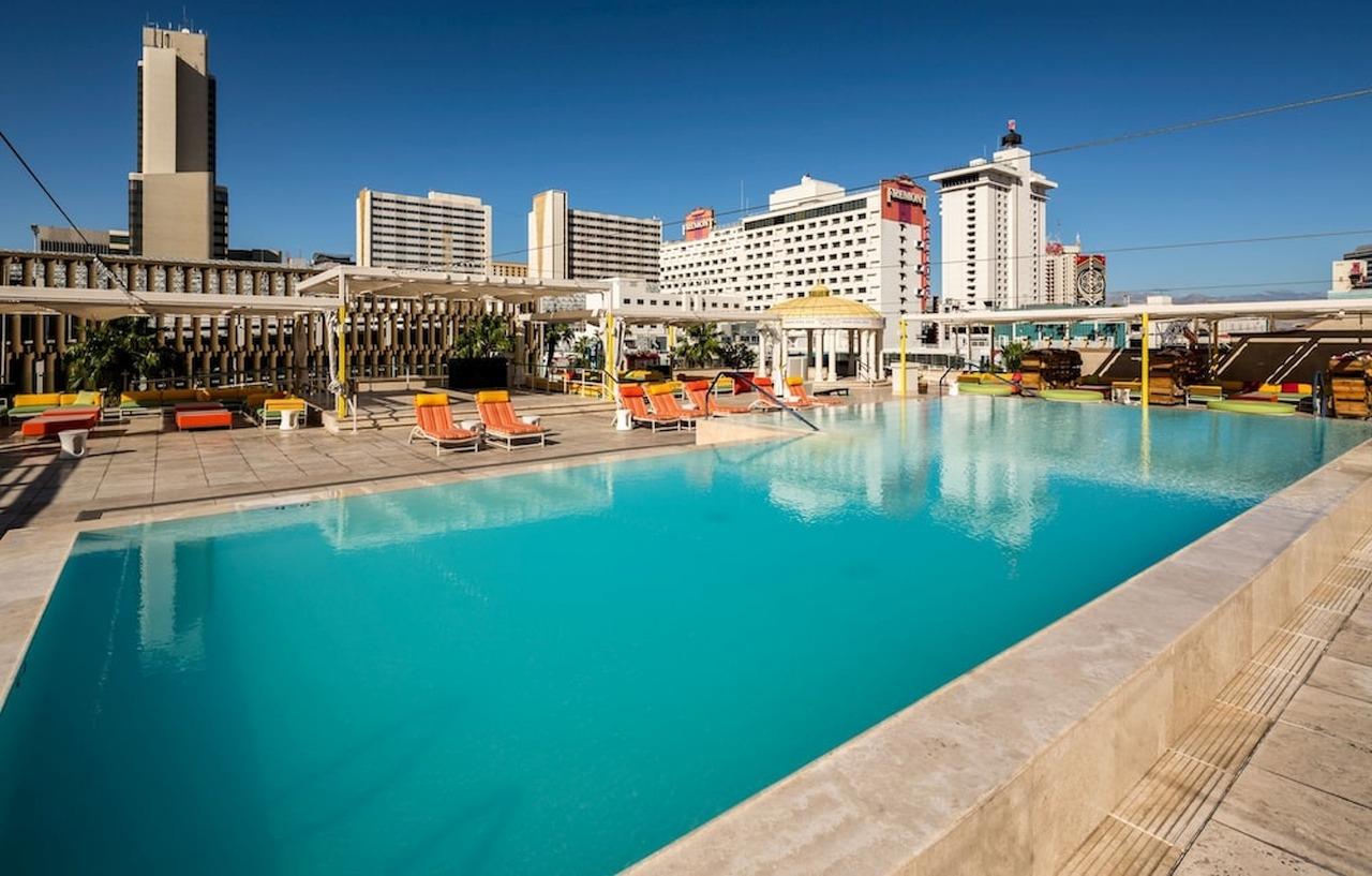 Downtown Grand Hotel & Casino Las Vegas Exterior photo